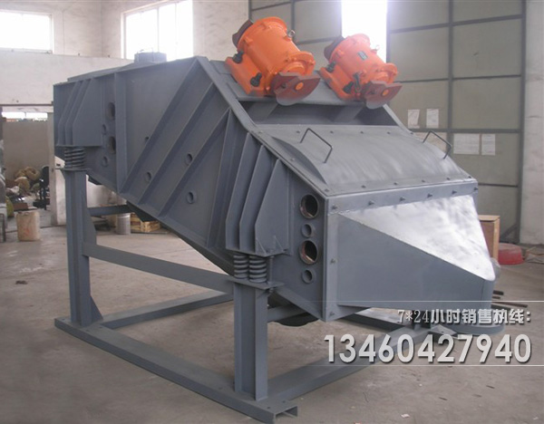直線概率篩與<a href='http://www.hwsmall.cn/sfsx/zxs.html' title='直線振動篩' target='_blank'>直線振動篩</a>的區(qū)別之處 直線概率篩與直線振動篩的區(qū)別之處